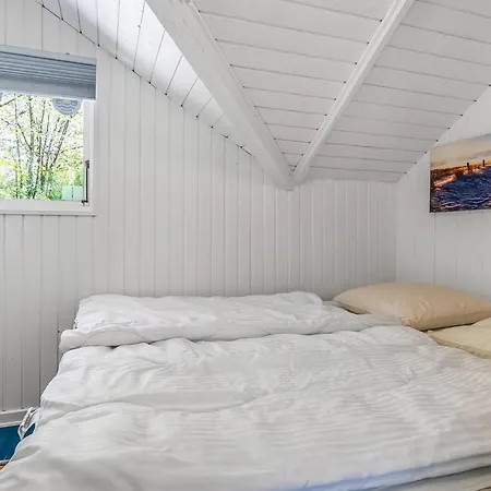 Casa de Férias Gojko - 30km From The Sea By Interhome